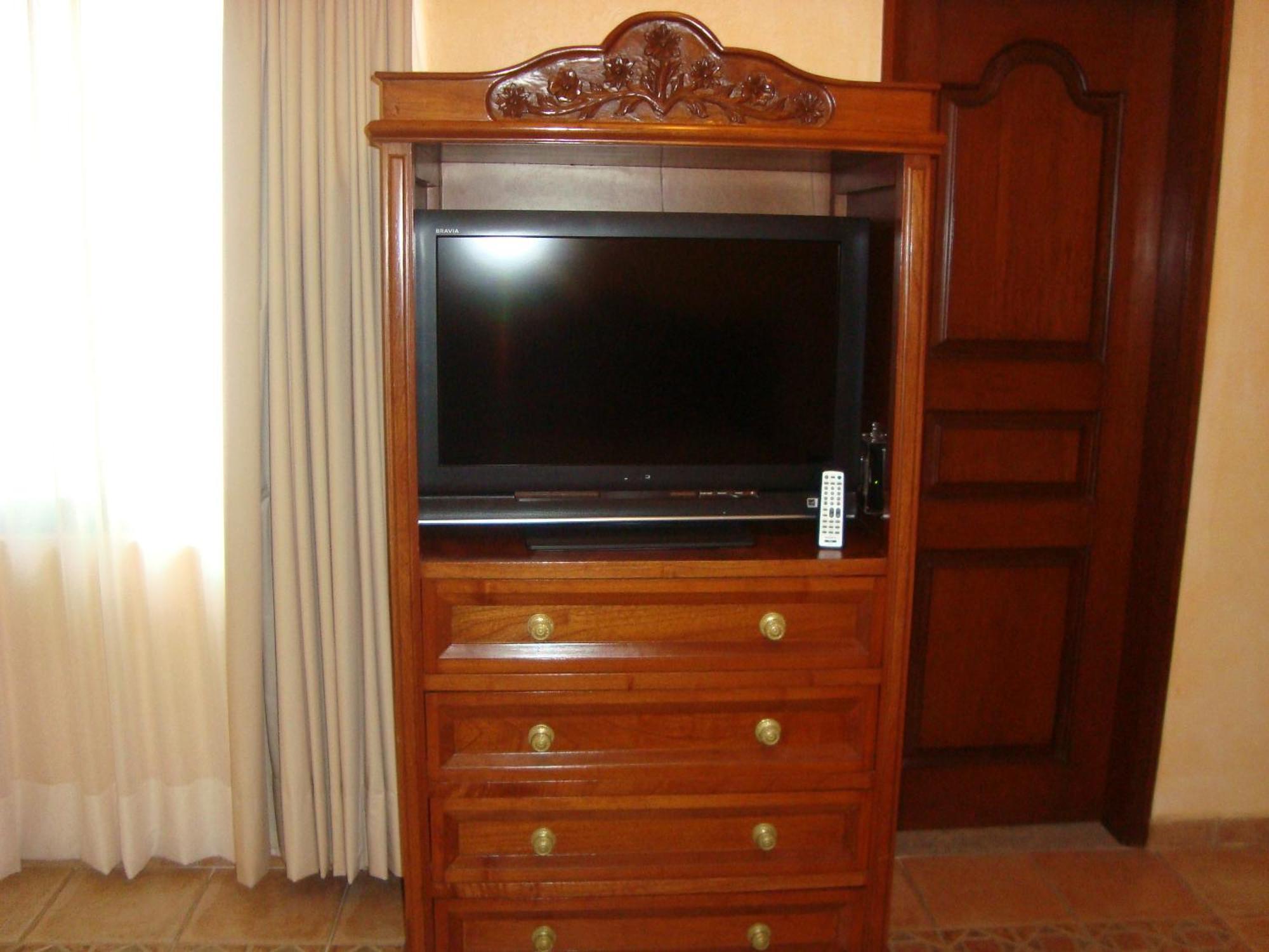 Hotel Vista Hermosa เควนาวากา ภายนอก รูปภาพ