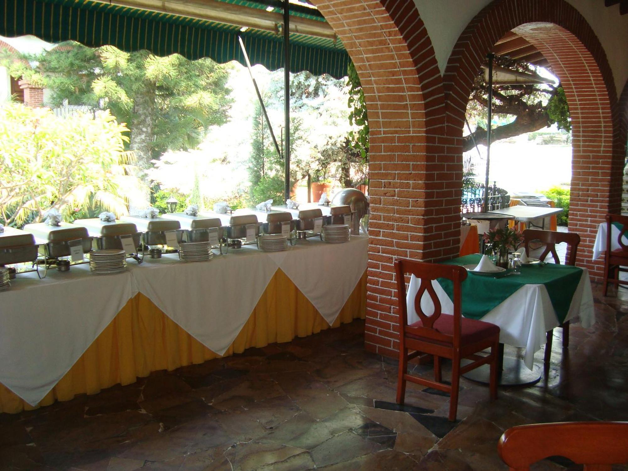 Hotel Vista Hermosa เควนาวากา ภายนอก รูปภาพ