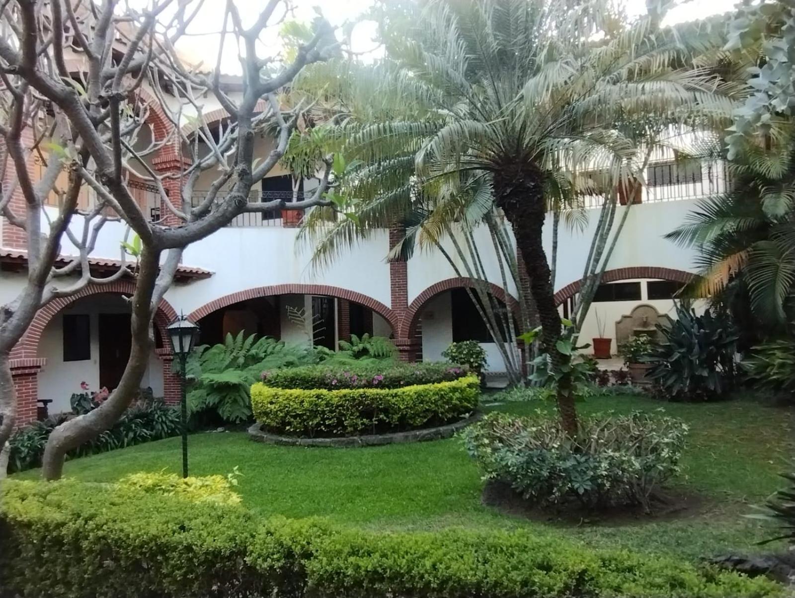 Hotel Vista Hermosa เควนาวากา ภายนอก รูปภาพ