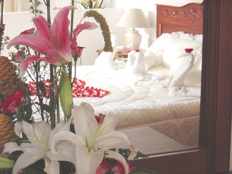 Hotel Vista Hermosa เควนาวากา ภายนอก รูปภาพ