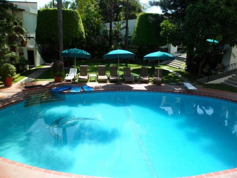 Hotel Vista Hermosa เควนาวากา ภายนอก รูปภาพ
