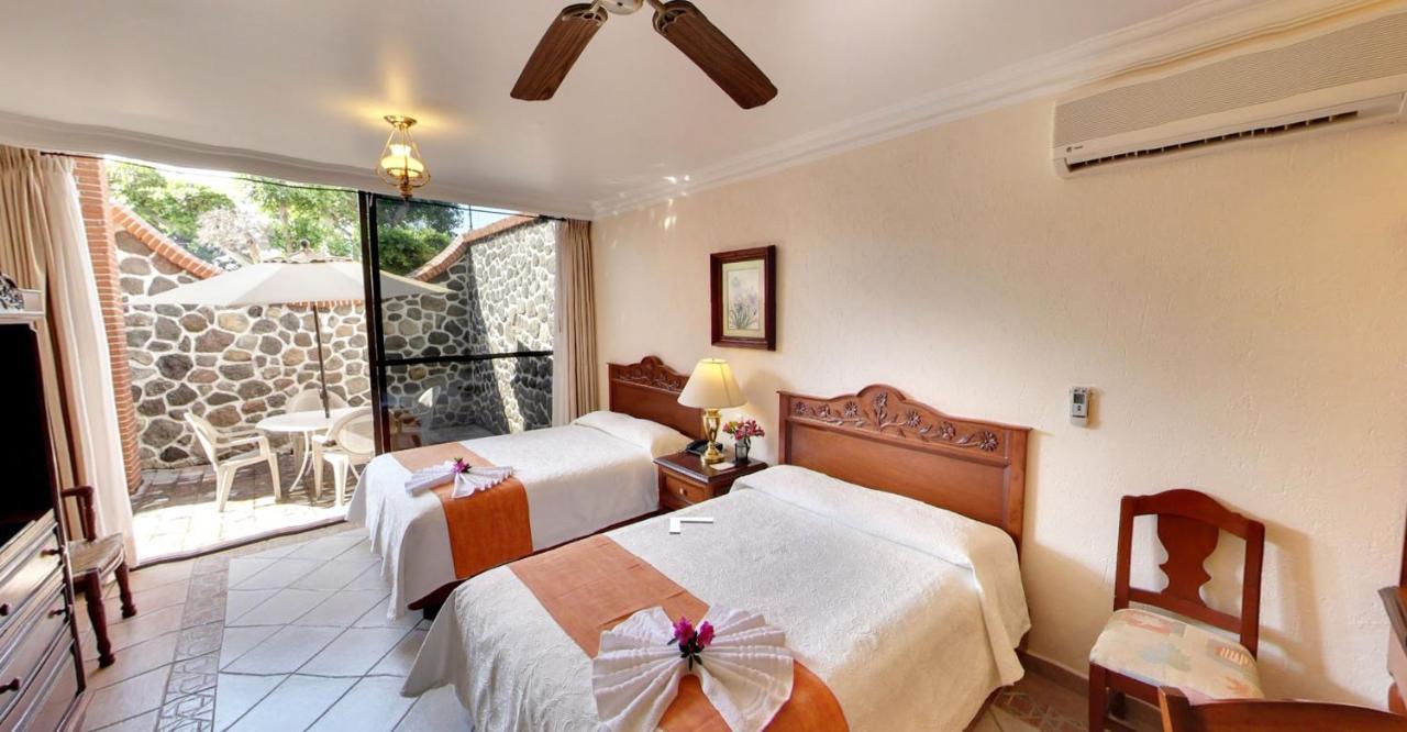 Hotel Vista Hermosa เควนาวากา ภายนอก รูปภาพ